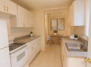 13872 Francis Lewis Blvd #2R, Rosedale, NY 11422