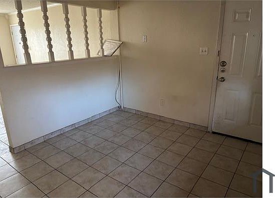 5th image of 6405 Richland Plaza Dr APT B