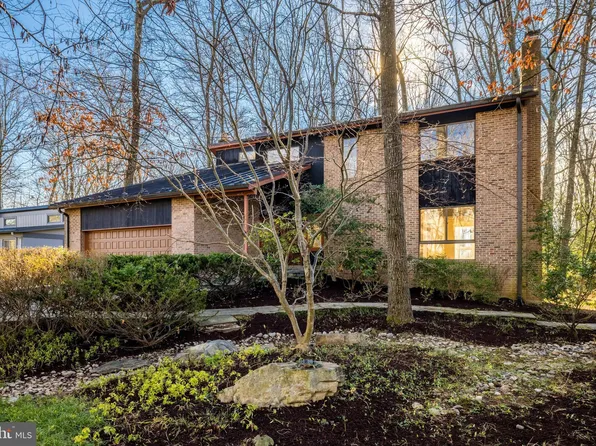 11507 Purple Beech Dr, Reston, VA 20191