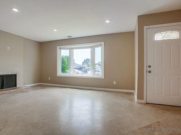 2nd image of 10927 Bali Ln
