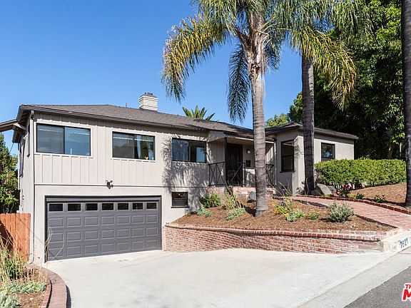 4th image of 1621 Loma Crest St