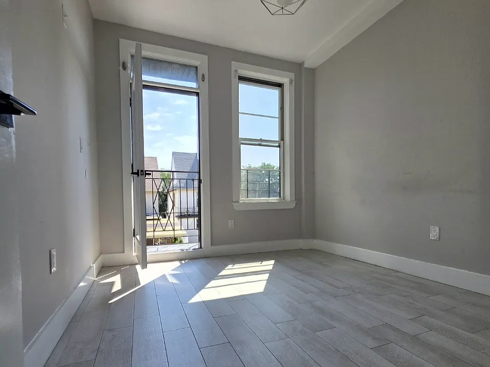 1757 Brooklyn Ave #2B