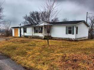 88 Ruber Rd, De Mossville, KY 41033