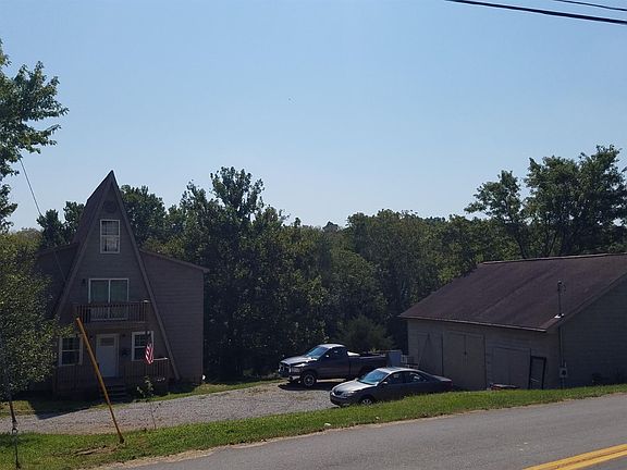2nd image of 3533 Jones Ln