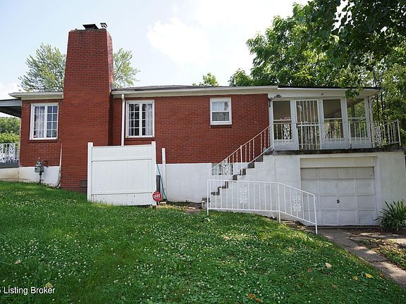 4th image of 900 S 43rd St