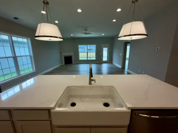 2252 Cravat Pass, Lexington, KY 40511