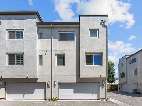 3rd image of 14404 Kiwi Ln APT 6