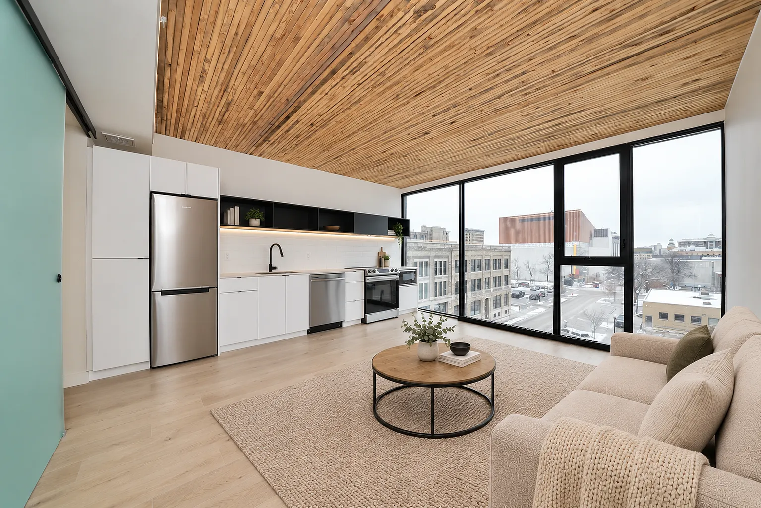 123 James Ave - 1Bed 1Bath — Photo 1