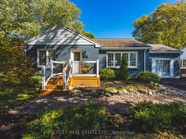 14 Rosemount Dr, Welland, ON L3C 2H3