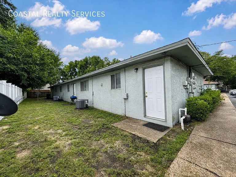 322 Pelham Rd #A — Photo 12