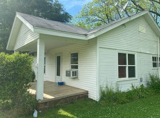 205 W McKeen St #7285, Paris, AR 72855