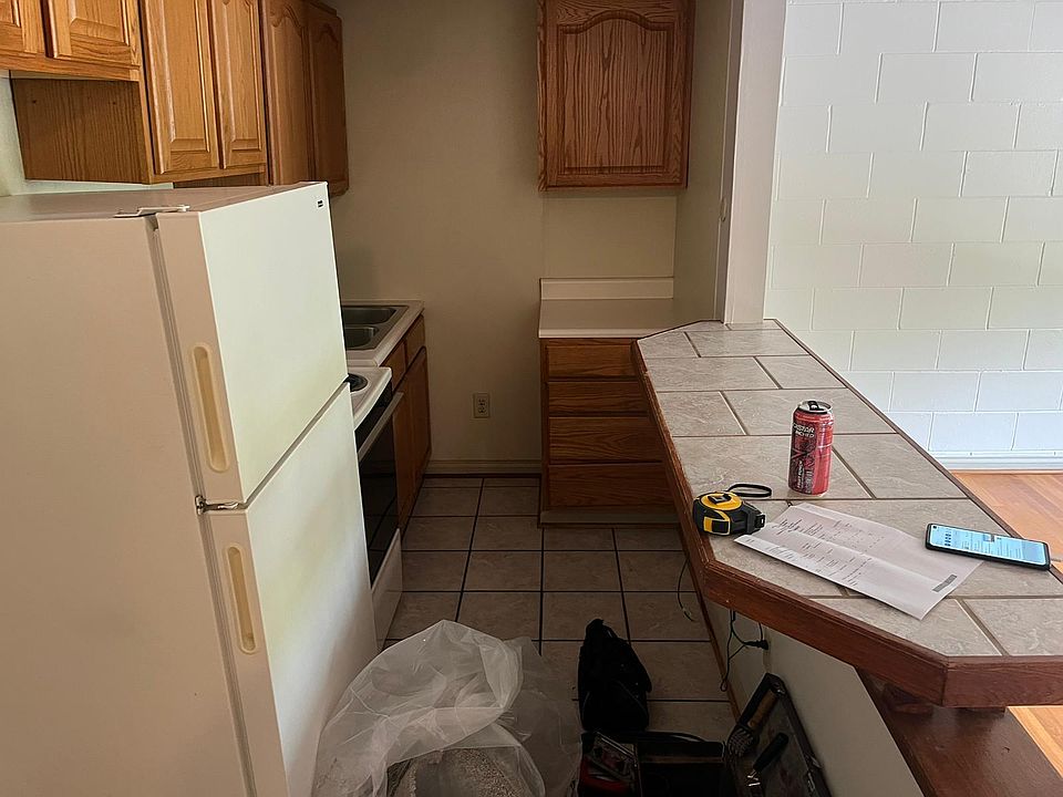 2nd image of 1130 Apollo Pl #1120