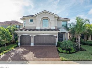 3235 Pacific Dr, Naples, FL 34119