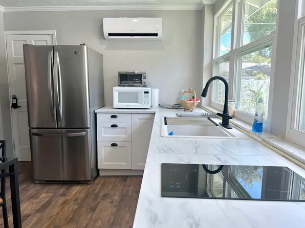 3806 6th Ave N #1/2, Saint Petersburg, FL 33713