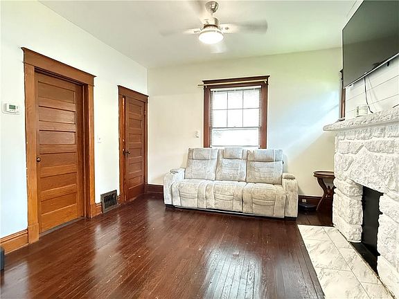 4th image of this home