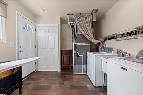 3 bed, 1200 sqft, $1,895 — Photo 4