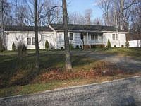 1st image of 90 Bay Pointe Dr