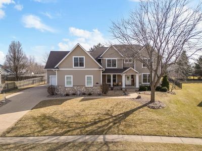 5255 Kristi Ln, Bettendorf, IA, 52722
