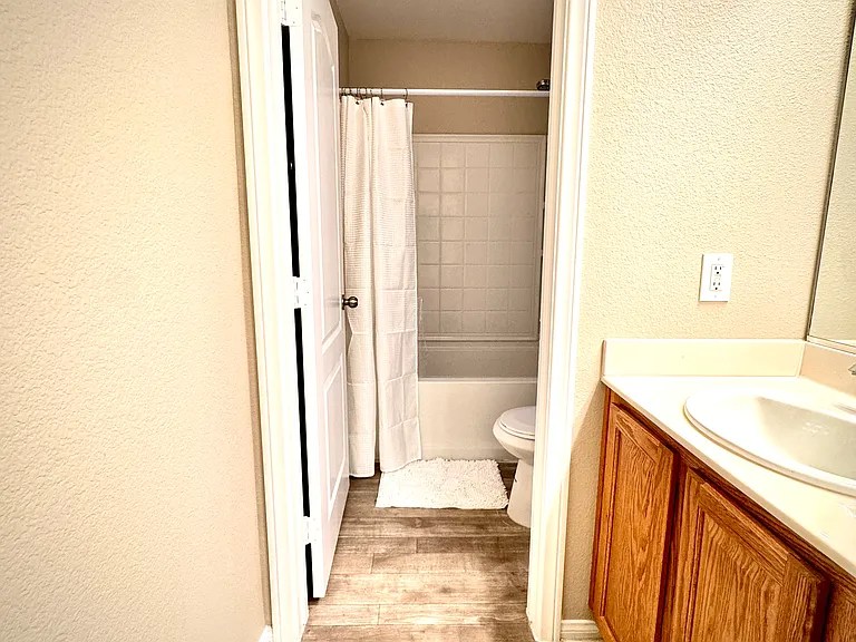 9049 Boston Springs Ave #3 — Photo 10