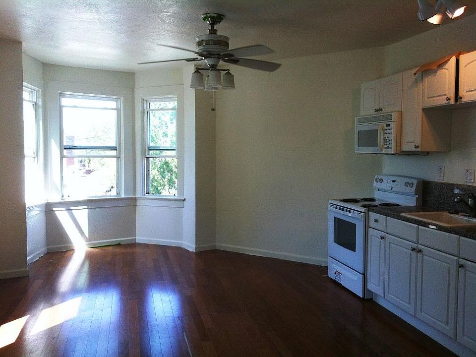 1st image of 538 Brown St APT C
