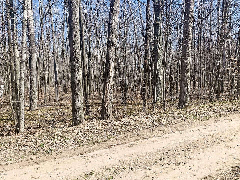 2nd image of Hill St