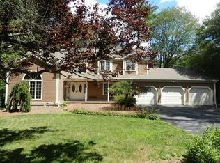 13 Mercer Ln, Franklin, MA 02038