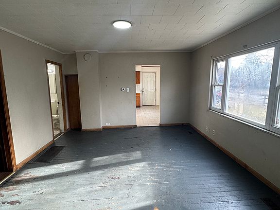 5th image of 3104 Franklin Ave #1