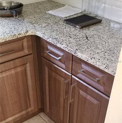 3rd image of 2093 Shannon Lakes Blvd
