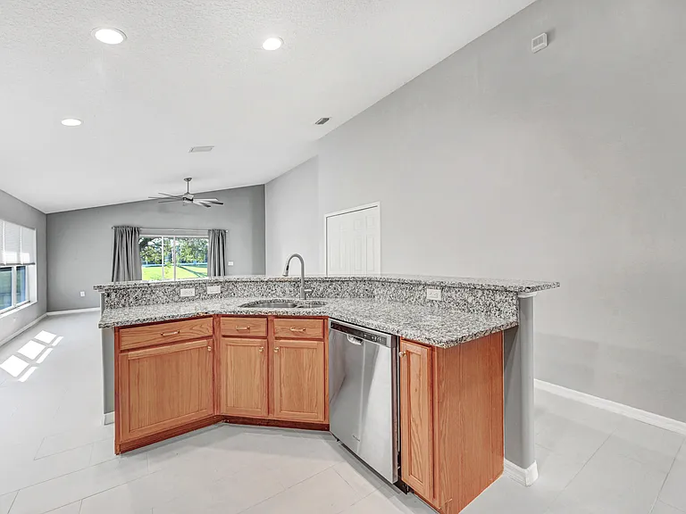 1601 Wekiva Dr — Photo 8