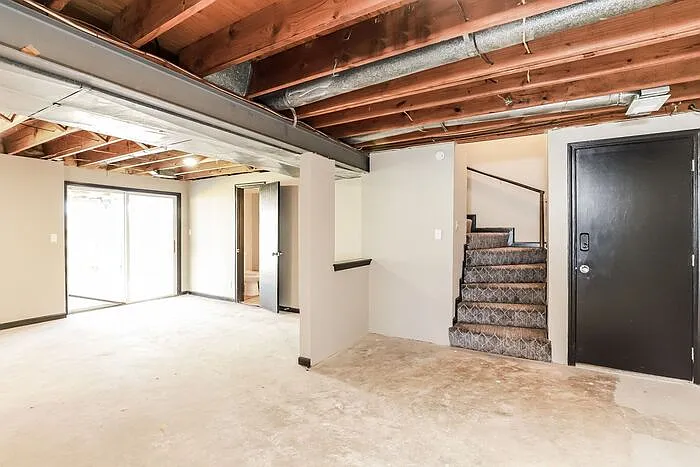 6115 N Monroe Ave — Photo 14
