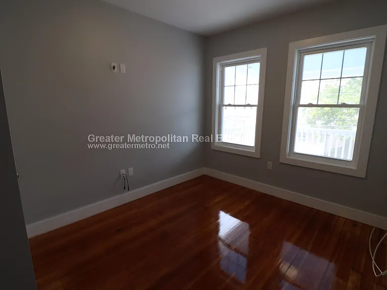 21 Seafoam Ave #2 — Photo 9