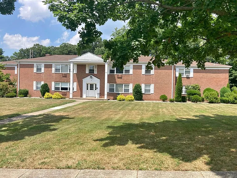 24 Rolling Ridge Rd #24C — Photo 1