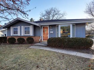 1419 Wayne Rd, West Bend, WI 53090