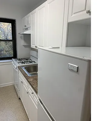 Rented by null | media 6