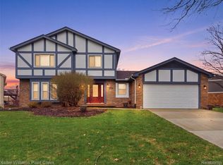 25845 Buckminster Dr, Novi, MI