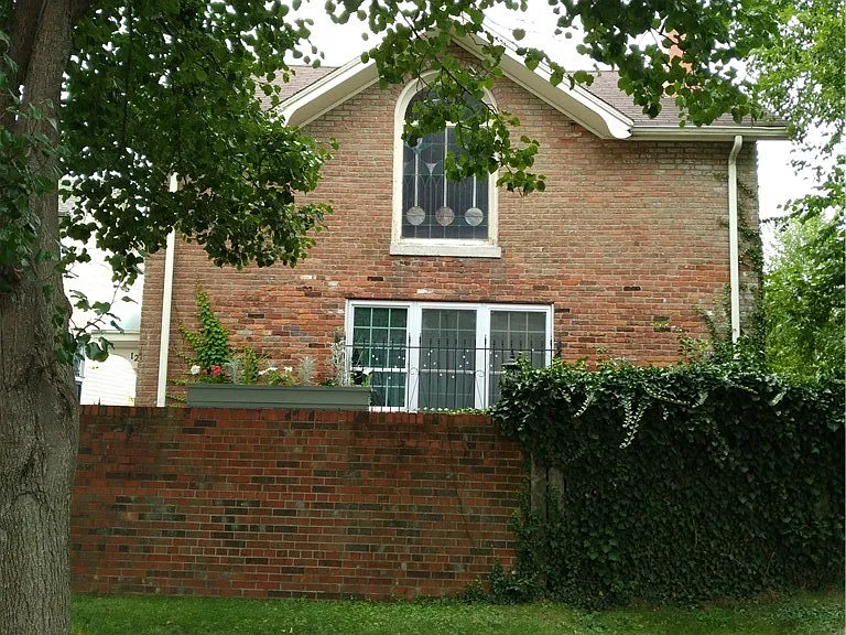 12 Park St — Photo 2