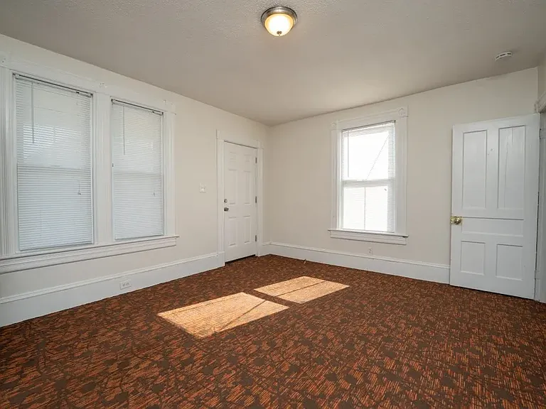 2 Cordes Ct #2 — Photo 8