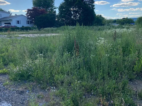 9555 Old Route 22, Bethel, PA 19507