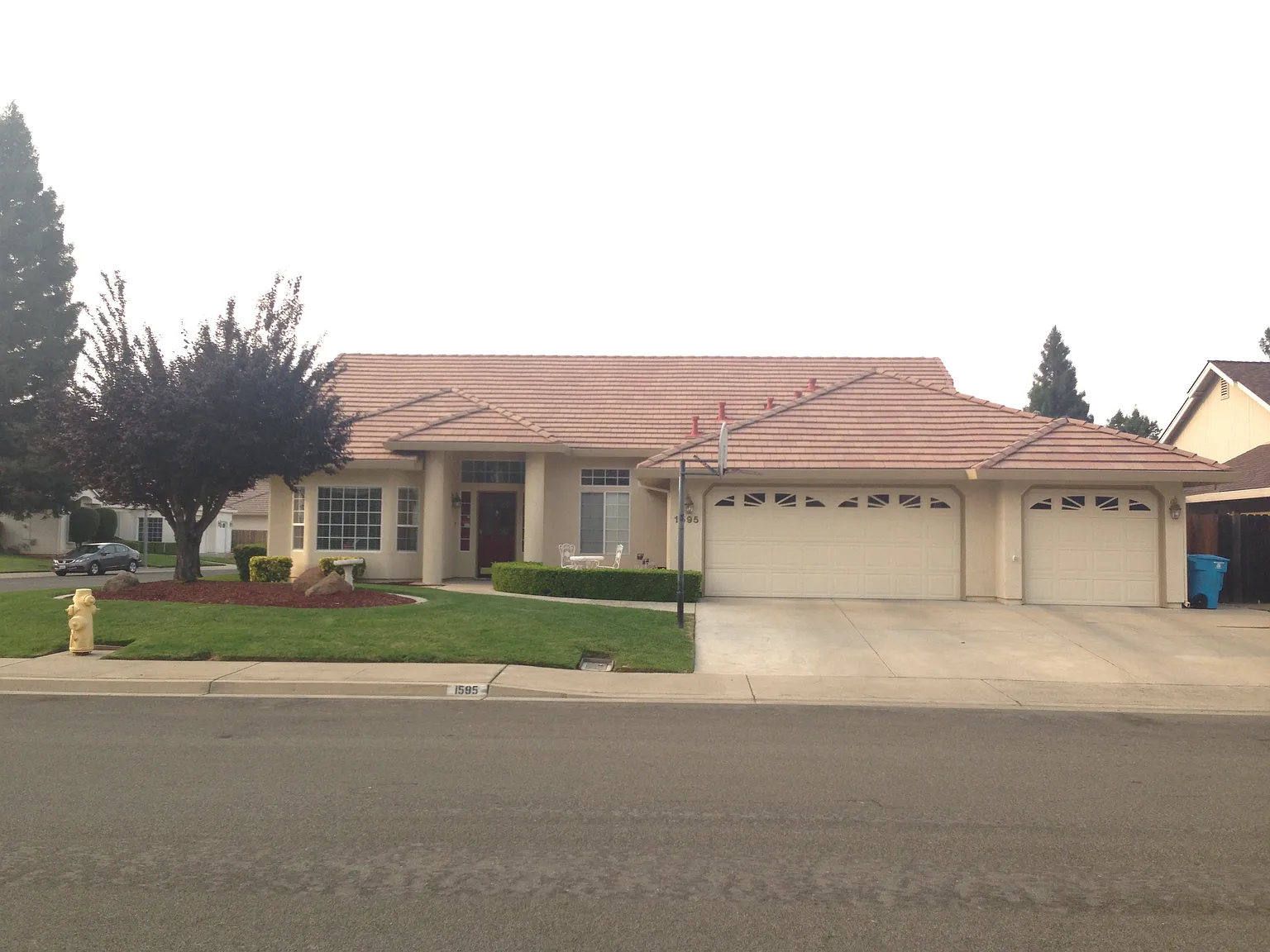 1595 Messina Dr photo 1