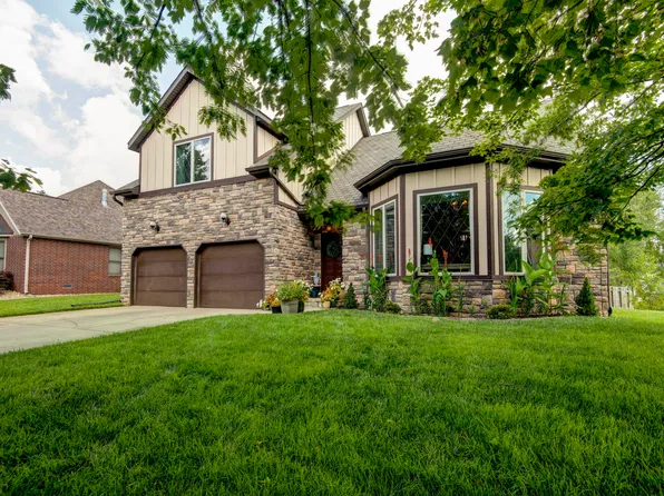 2343 W Dearborn Street, Springfield, MO 65807