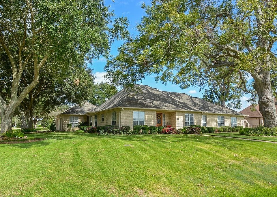 33010 Wakefield Ct, Weston Lakes, TX 77441 Zillow