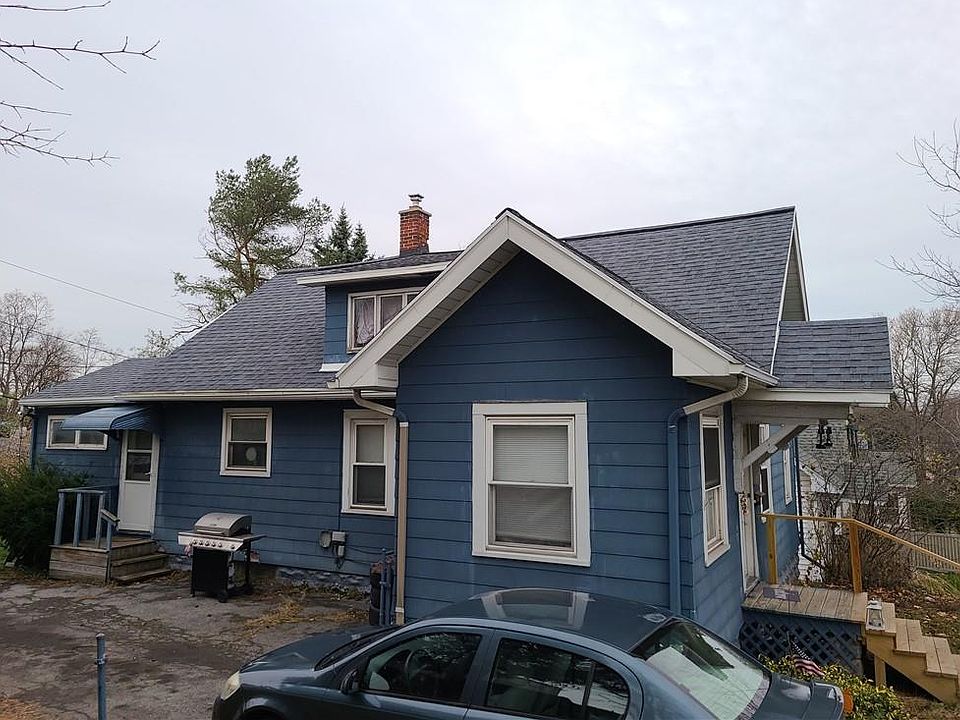 1st image of 23 Glenora Dr
