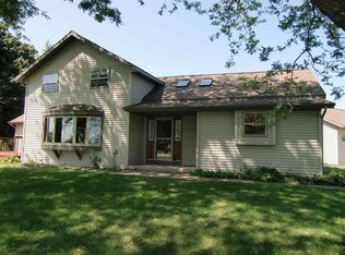 N1335 Us Highway 51, Arlington, WI 53911