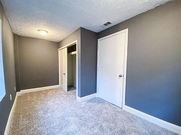 5th image of 3312 Shorewood Dr