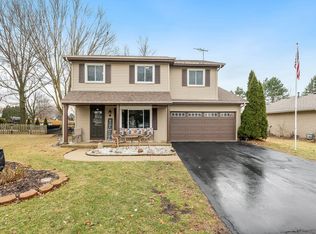 3005 Bangor Ln, Aurora, IL 60504