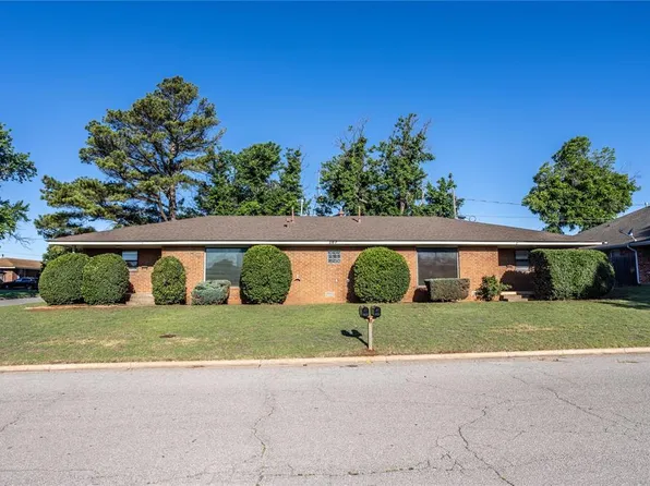 207 N Texas St, Weatherford, OK 73096