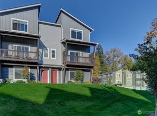 17529 110th Ave E #G, Puyallup, WA 98374