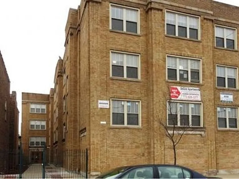 3721-3725 W Flournoy St — Photo 8