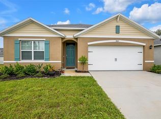 28011 Cypress Springs Loop, Okahumpka, FL 34762