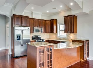 3652 N Fremont St APT 1, Chicago, IL 60613